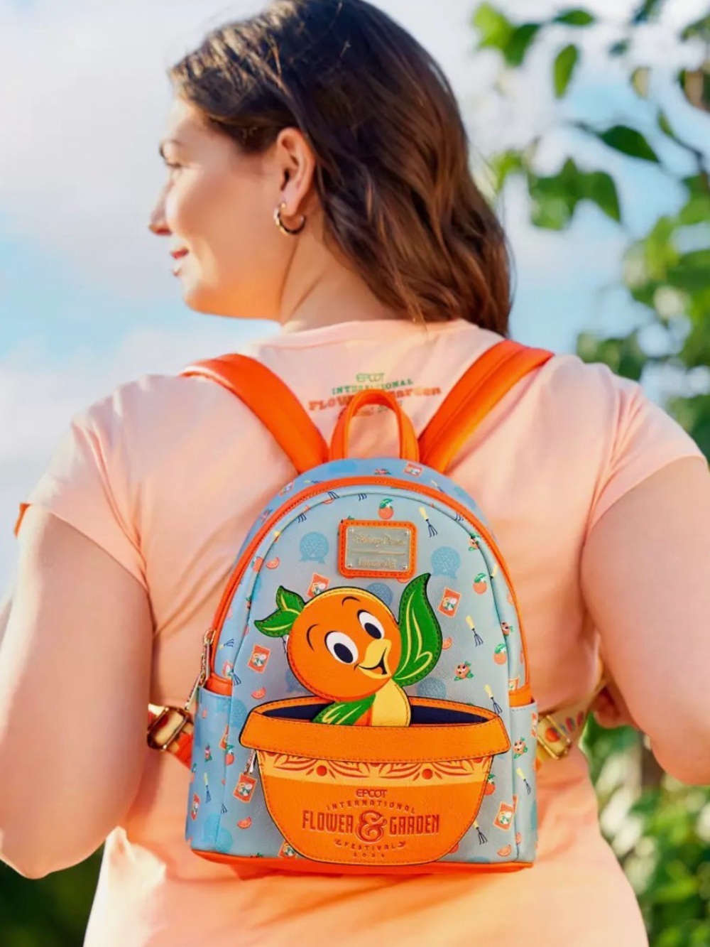 Disney Loungefly Orange Bird and Lug Crossbody - 2024 Flower & Garden Festival - Picture 12 of 16